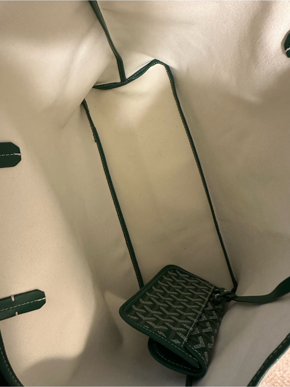 Inspired Green Patterned Women's Tote Bag - Picture 2 of 8